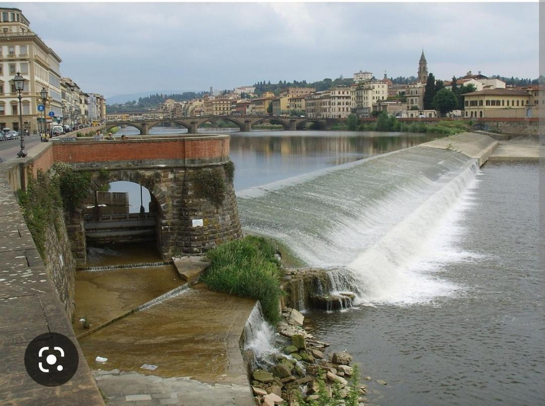 Florentine Style Apartment In San Frediano Florencia Exterior foto